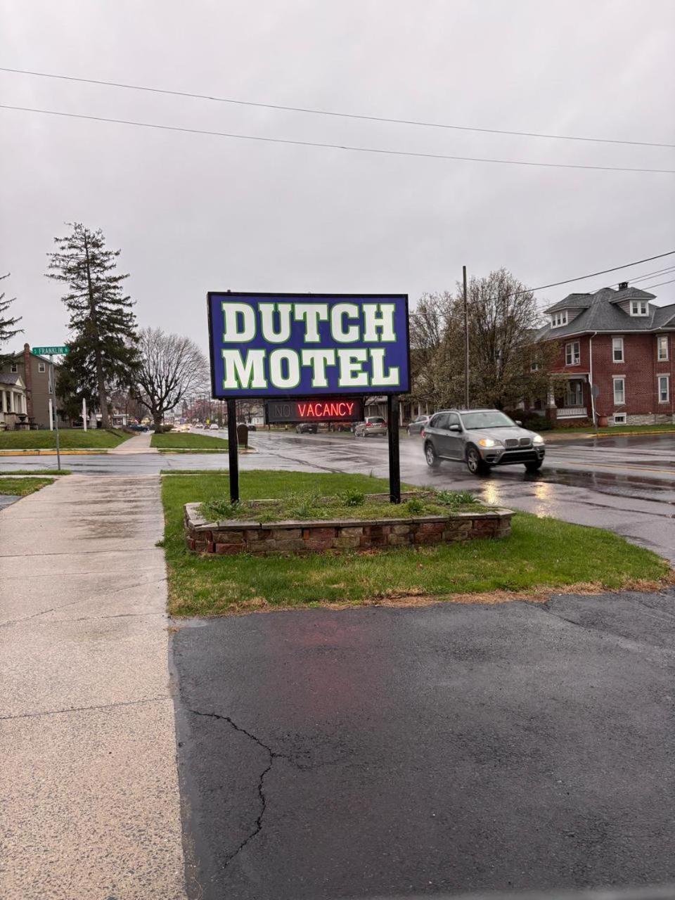 Dutch Motel By Oyo Near Hershey Park Пальмира Экстерьер фото